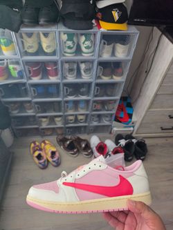 Travis Scotts size 11.5 and 12