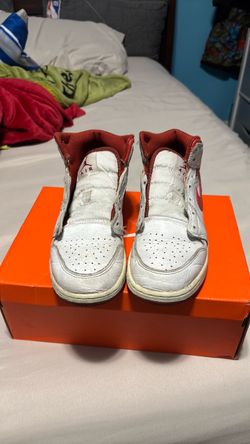 5.5Y Nike Air 1 mid SE white lobster dune red