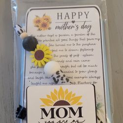 Mothers Day Gift Pen And Keychain