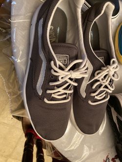Men’s vans shoes size 12 In good conditions