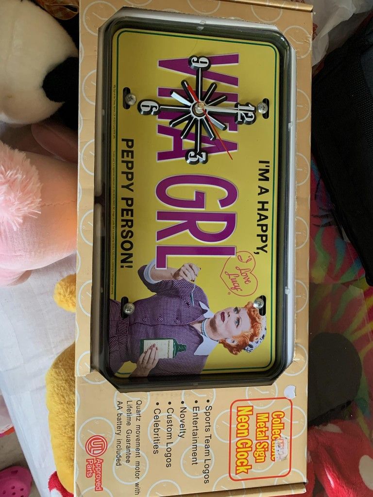 I Love Lucy Collectors Item Clock