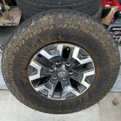 2023 Toyota Tacoma Tires