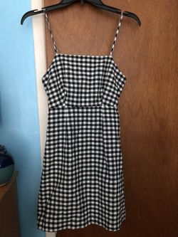 Girl dress size xs