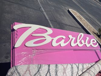 Barbie Box Photo Booth 