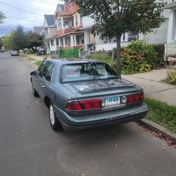 1999 Buick LaSabre 1500$$$