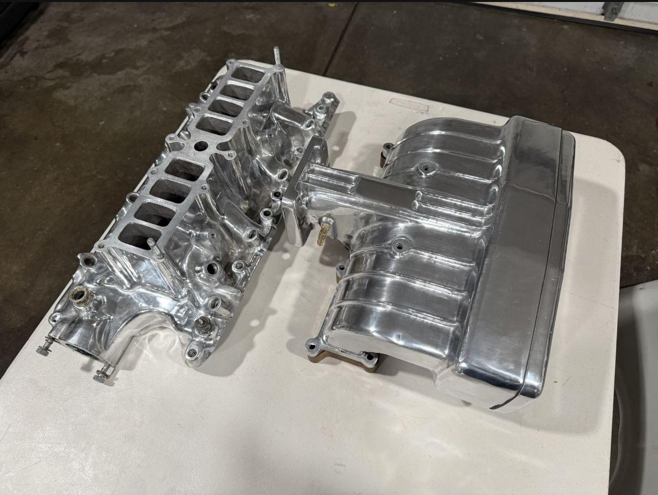 Ford Mustang Intake Manifold