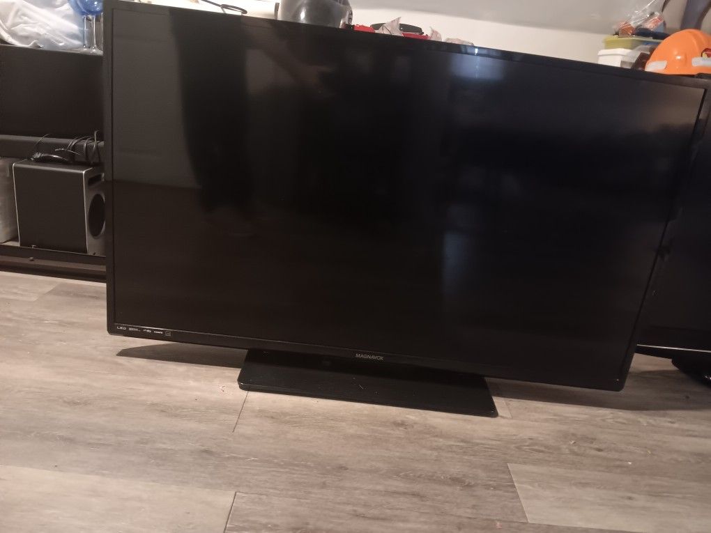 50" Magnovox TV