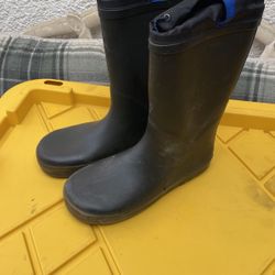 Rain Boots Size 5