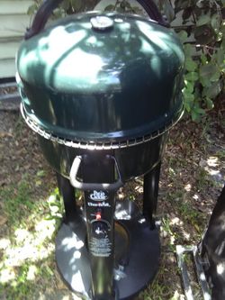 Charbroil Grill