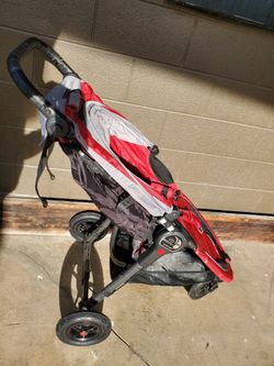 Very Nice Stroller 
