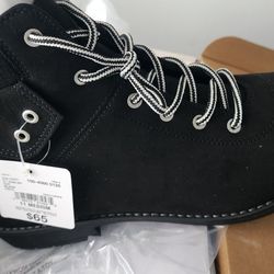 Women's Boots Size 11M New