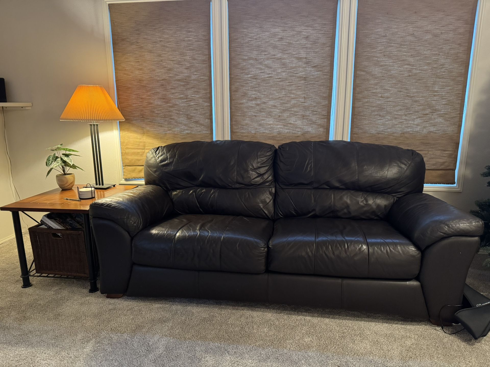 FREE Large Brown leather Couch(+ Free Ottoman)