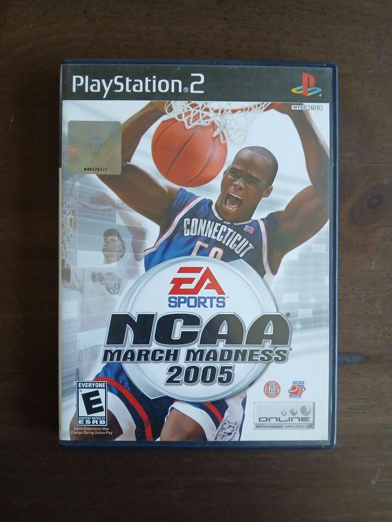 NCAA March Madness 2005 PS2