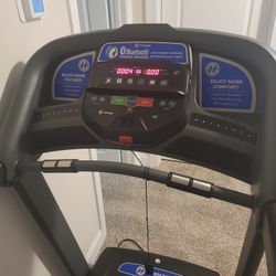 Horizon Fitness Treadmill for Sale in Columbia TN OfferUp