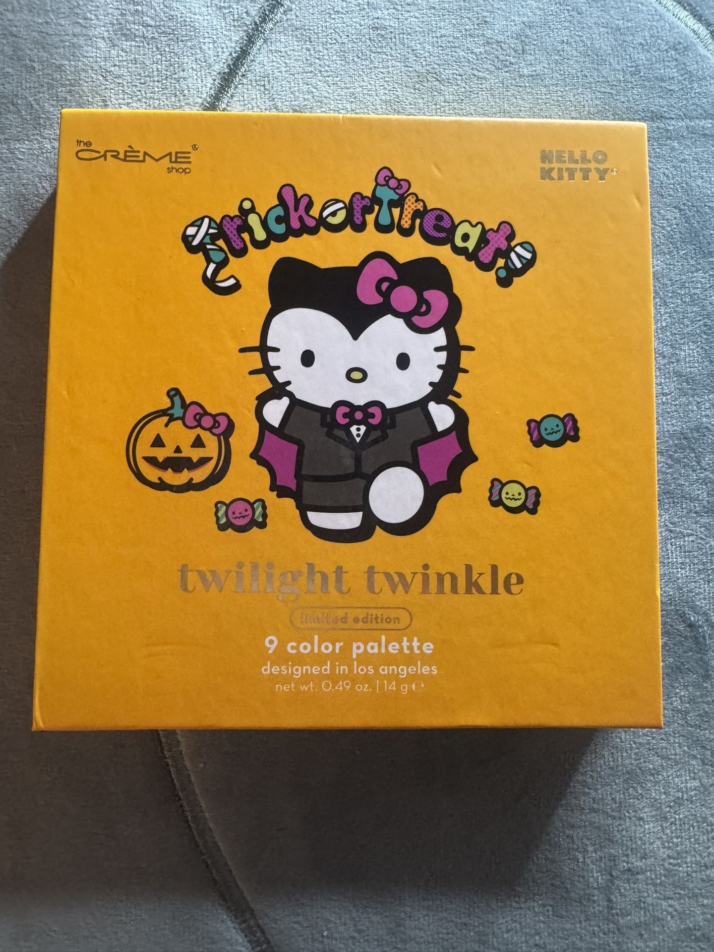 HK Eyeshadow Palette