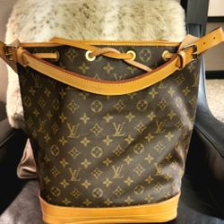LOUIS VUITTON MALLATIER SHOULDER Bag