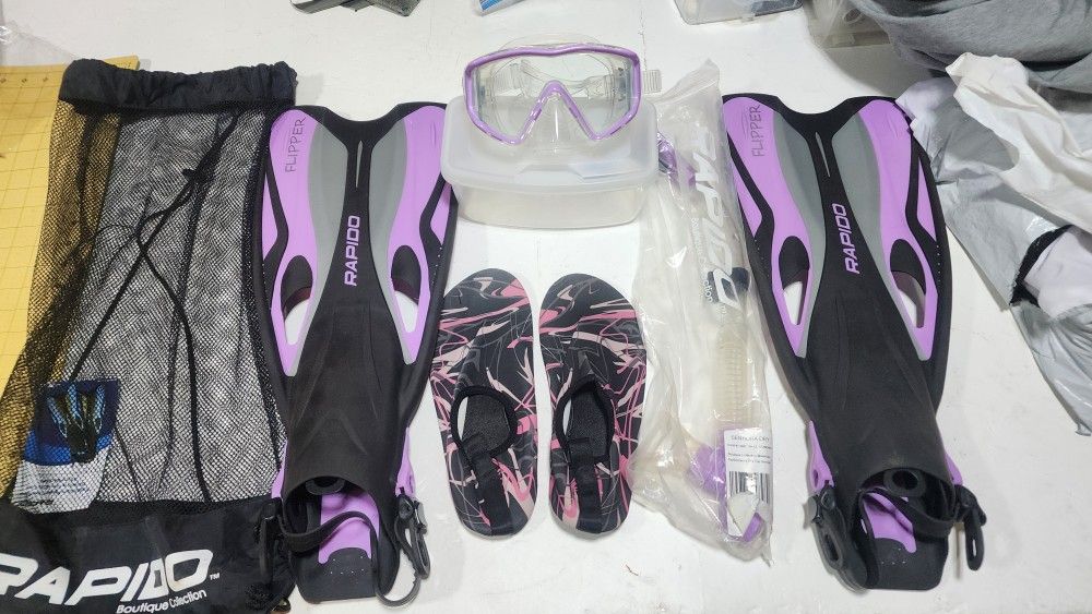 Women's Snorkle Swim Kit
