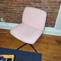 Pink Office Chair. 