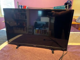 32” Phillips Roku TV