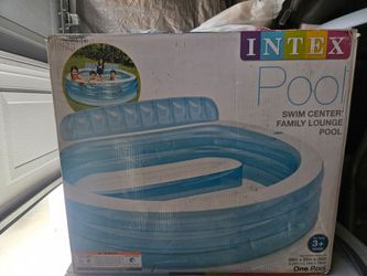 Intex  Swim Center Family  Lounge Pool