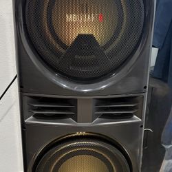 Two (2) Gemini GPK 1200 Karaoke Party Speakers 