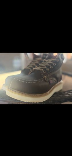 Work boot white wolf brand