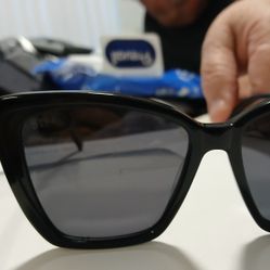 Diff Becky II Black + Dark Smoke Polarized Sunglasses