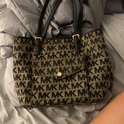 Michael kors bag