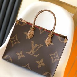 Onthego Medium-sized handbag