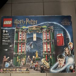LEGO Harry Potter The Ministry of Magic 76403 Modular Model Building Toy with 12 Minifigures and Transformation Feature, Collectible Wizarding World G
