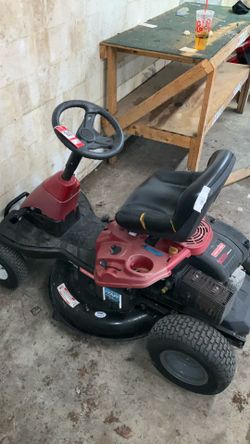 Craftsman Riding Lawnmower 