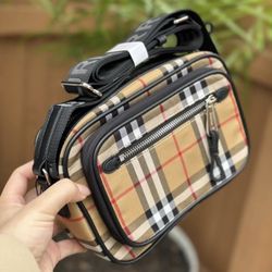 Burberry Bag 