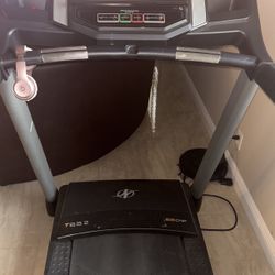 Treadmill 