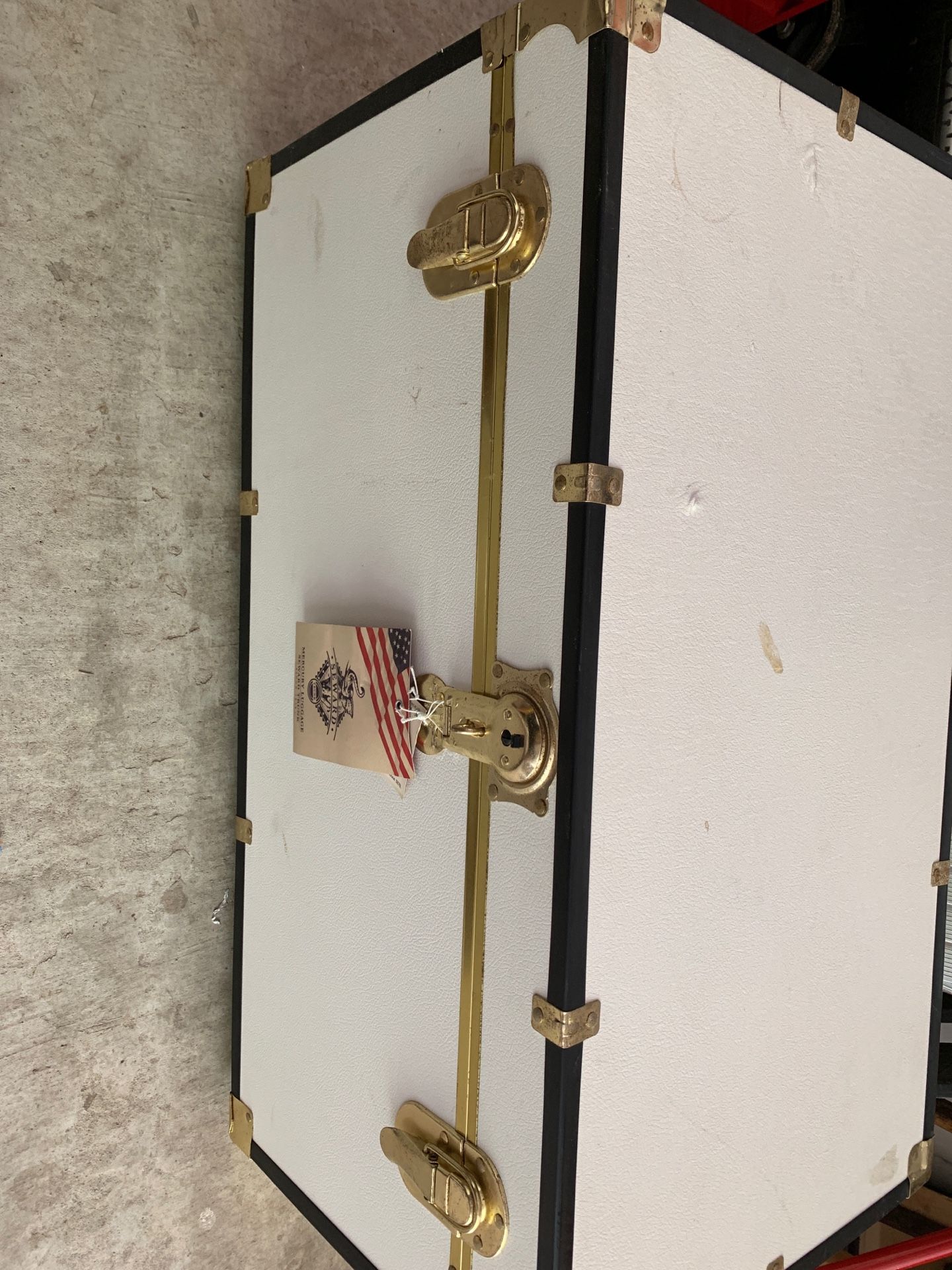 Mercury luggage