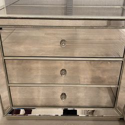 Mirrored 3 Drawer Chest