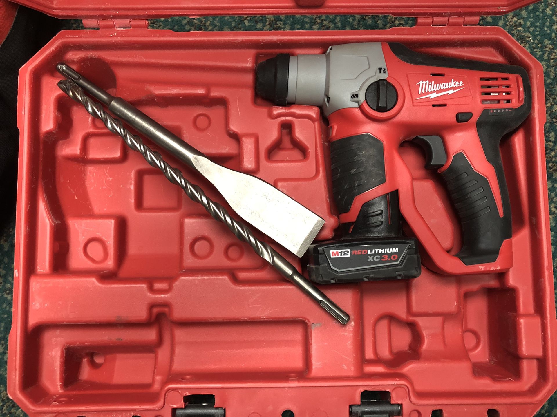 Hammer Drill, Tools-Power Milwaukee HammerDrill W/Battery no Charger