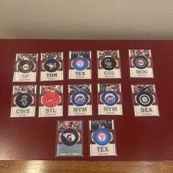 Lot of team patch cards 