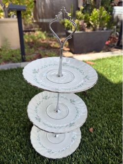 3-tier ceramic plates stand - Murrieta