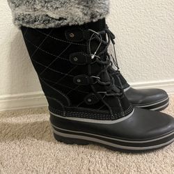 Snow Boots