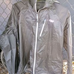 Men's Helium Rain Jacket Size M Outdoor Research