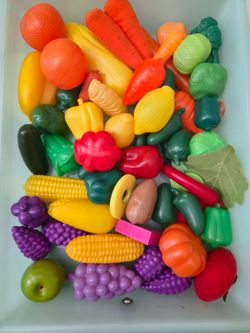 Toy food lot