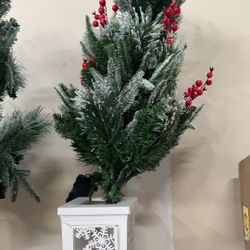 3ft fiber like potted three with light 