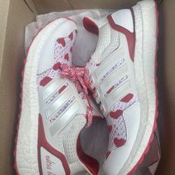 Adidas Ultraboost, Womens Size # 7.5 , $70 Firm 