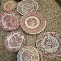 Red And White Decorative Dishes