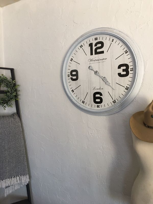 Westminster clock company 30” wall clock for Sale in San Bernardino, CA