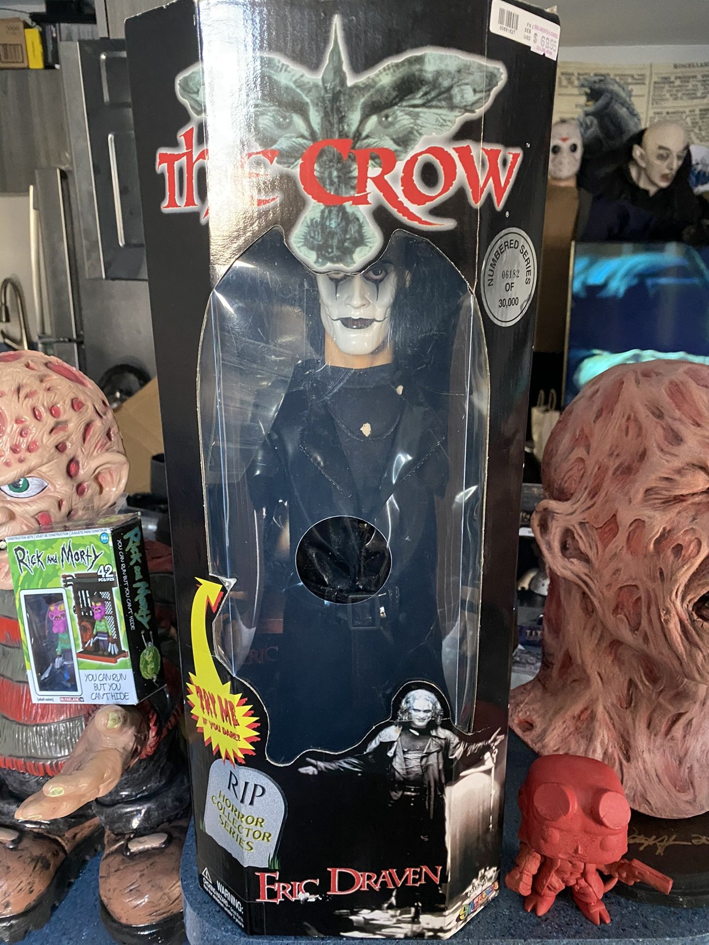 The Crow - Eric Draven... Spencer’s Gifts Fig Limited