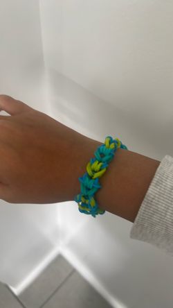 Handmade Rainbow Loom "Stitched Heart" Bracelet (Blue & Green)