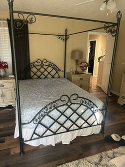 Canopy Bed