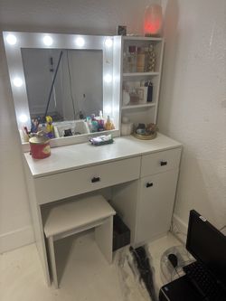 Make a vanity Classy For Kids Teens Or Adults Make Up Vanity