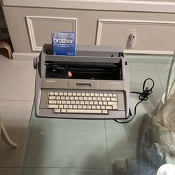 Brother Typewriter Ax-4000